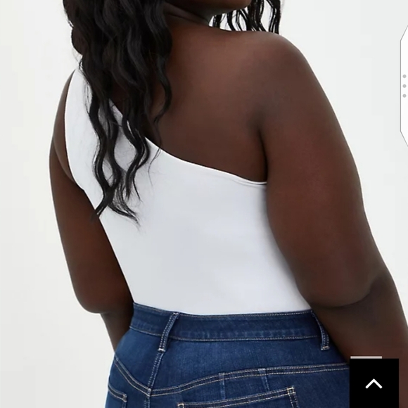 🆕ONE SHOULDER FOXY TOP - WHITE - Picture 4 of 5